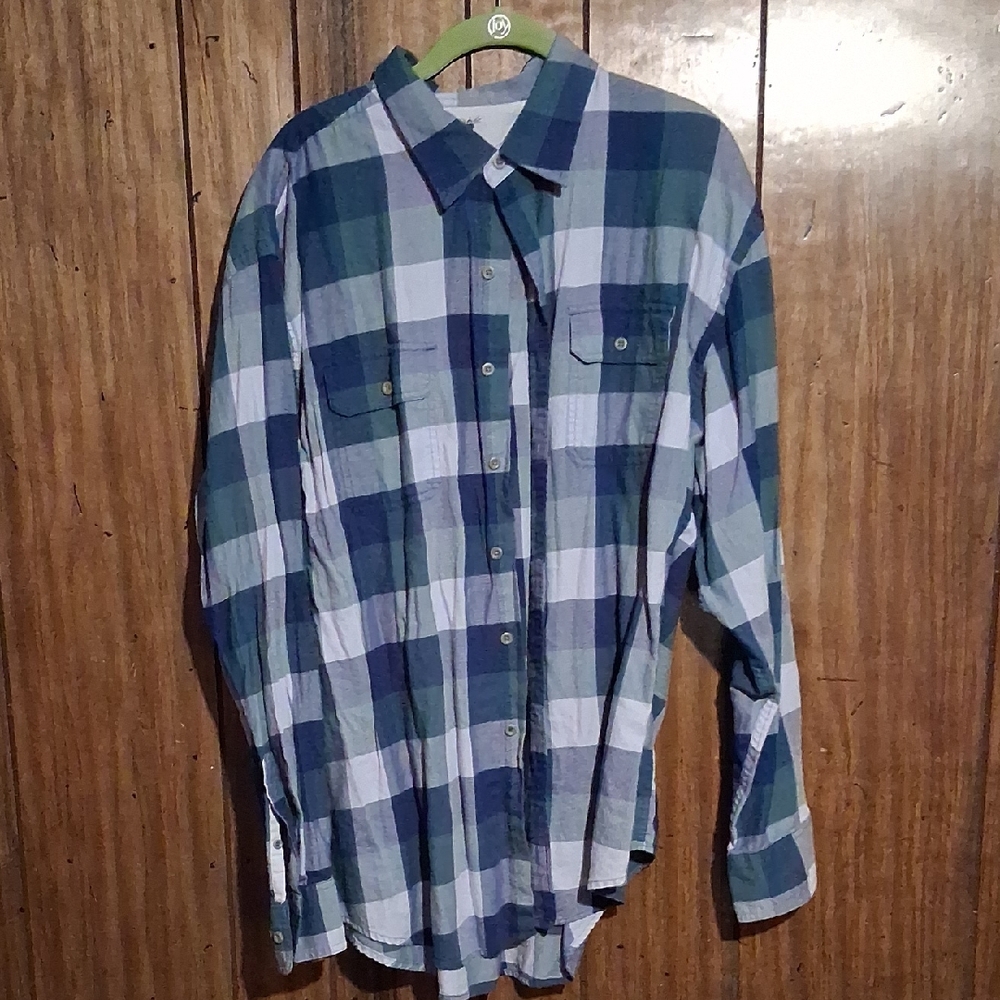 Izod Green and White Checkered Casual Shirt